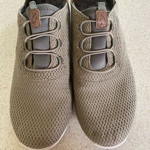 OluKai - Ãlapi Lī - Men’s Shoes Sz 11.5